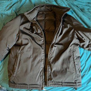 Theory Puffer Coat in Water-Resistant Nylon - Black